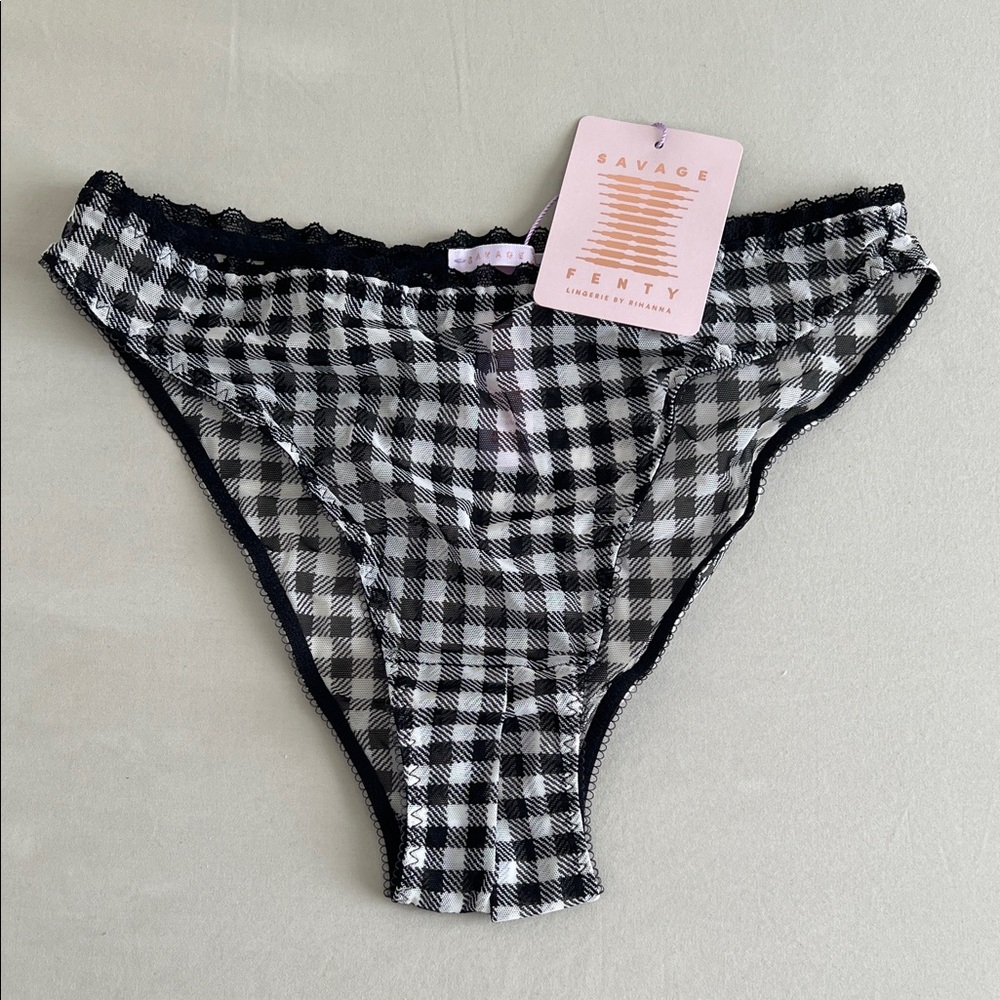 Savage X Fenty Gingham Lace Trim Crotchless Panty